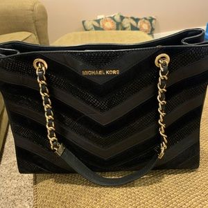 Michael Kors purse